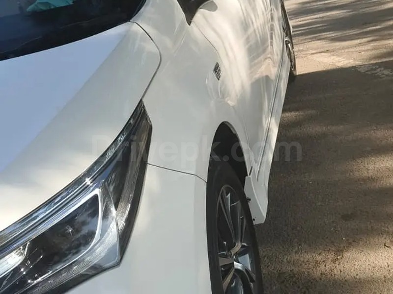 Toyota Altis Grande 2021