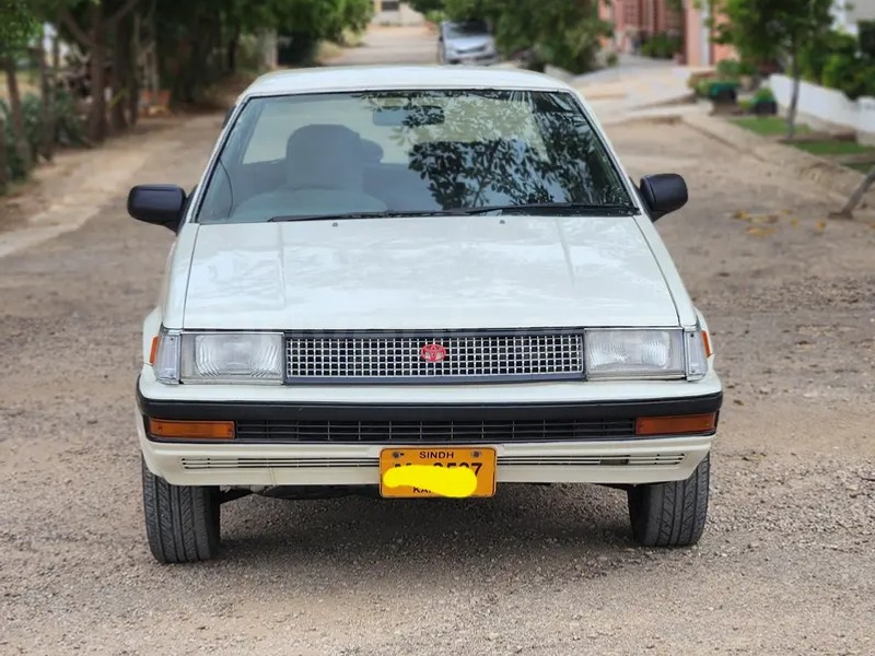 Toyota Altis Grande 1986