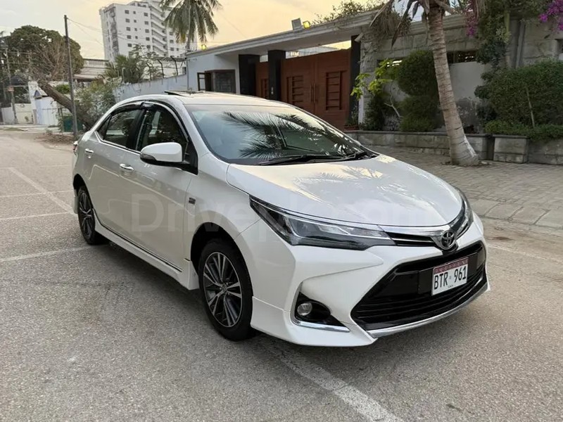 Toyota Altis Grande 2021