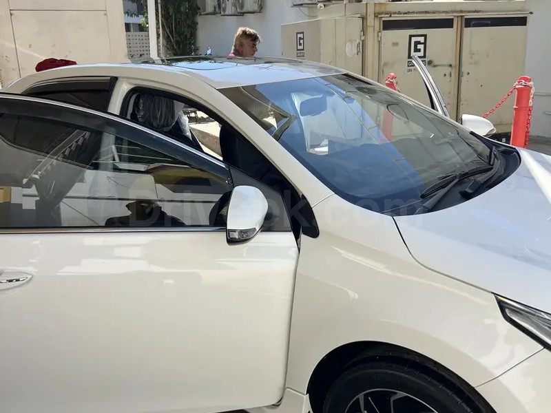 Toyota Altis Grande 2024