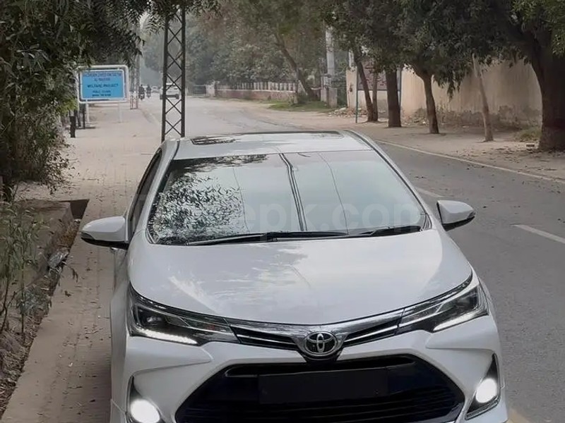 Toyota Altis Grande 2018