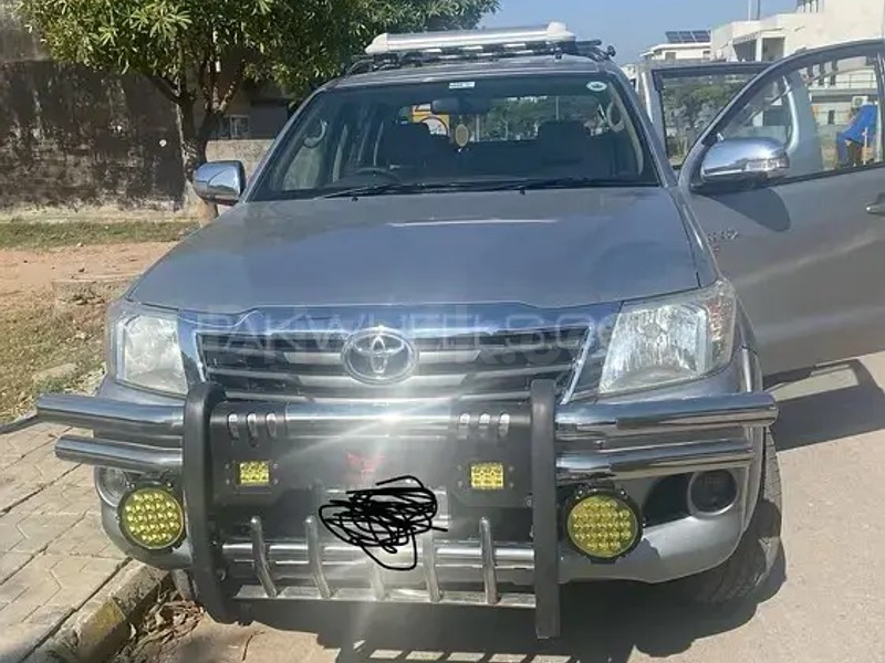 Toyota Hilux 2013