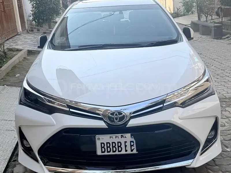 Toyota Altis Grande 2025