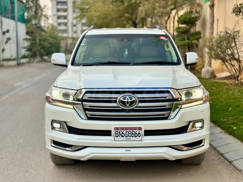 Toyota Land Cruiser 2020