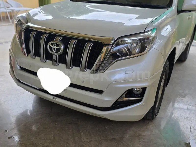 Toyota Land Cruiser 2015