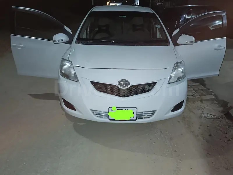 Toyota Belta 2009