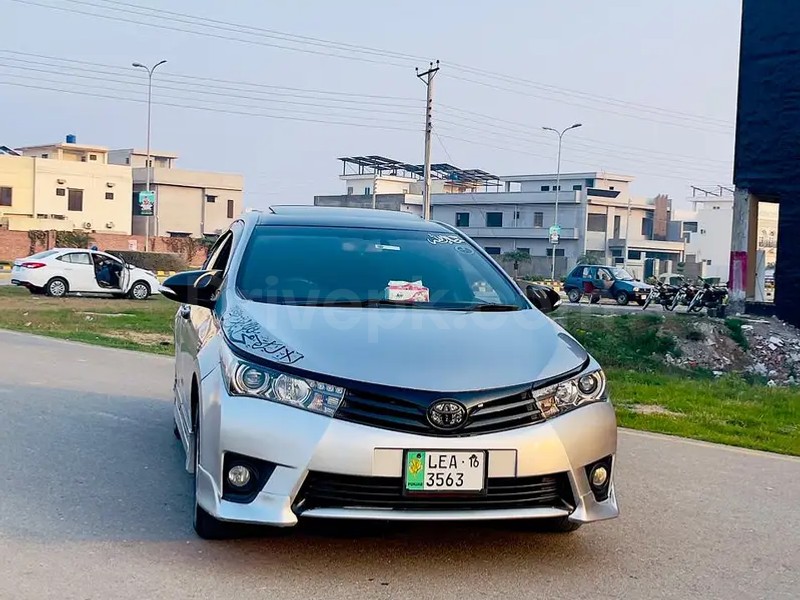 Toyota Altis Grande 2016