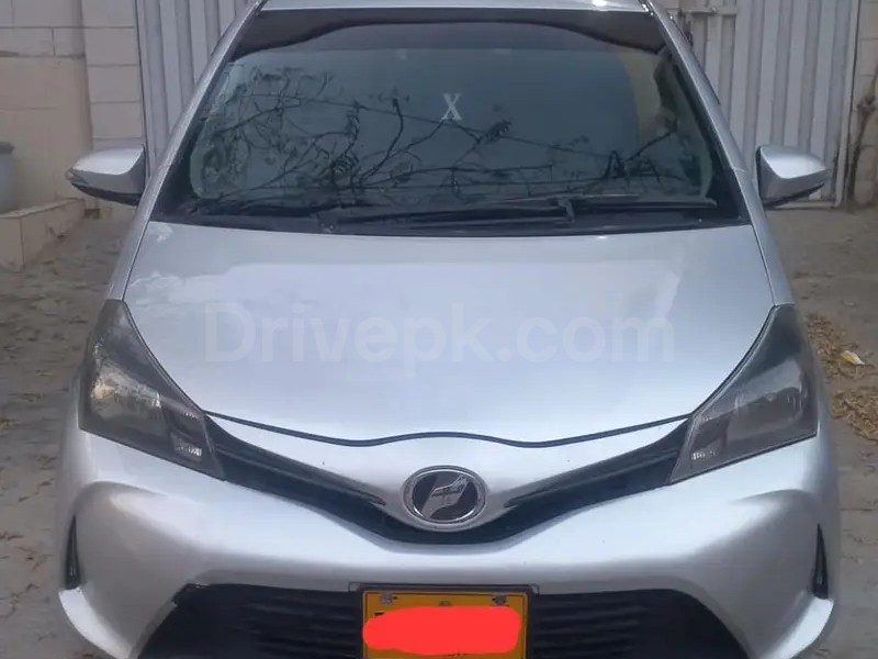 Toyota Vitz 2014