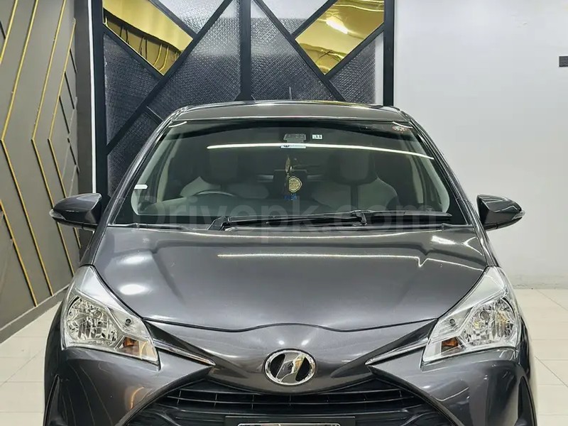 Toyota Vitz 2017