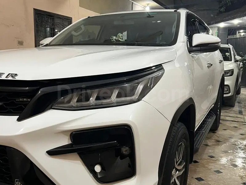 Toyota Fortuner G 2022