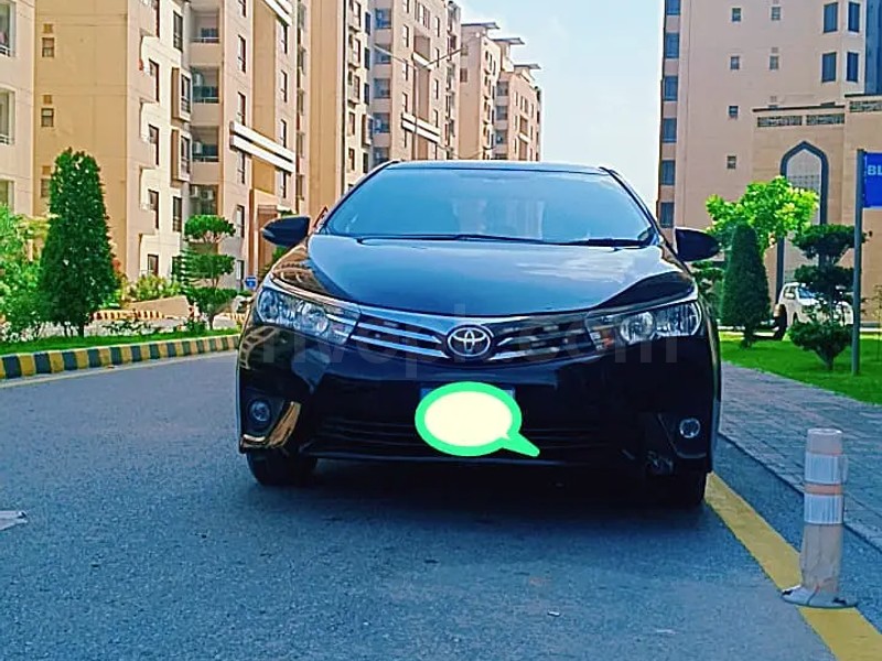 Toyota Corolla Altis 2016