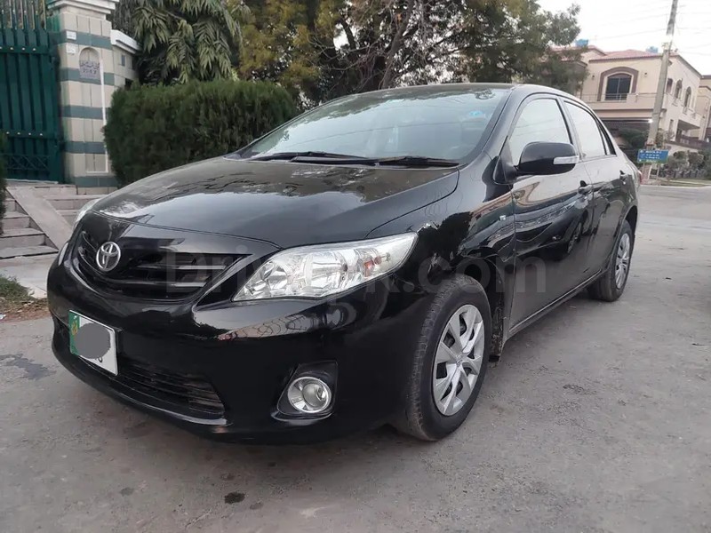 Toyota Corolla XLI 2013