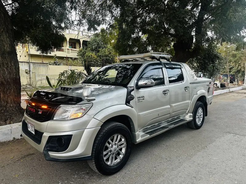Toyota Hilux 2012