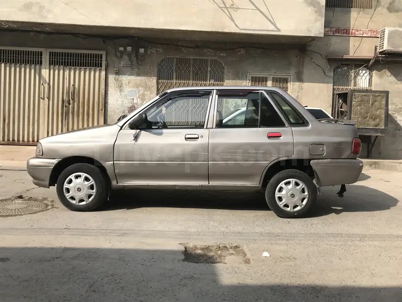 KIA Classic 2001