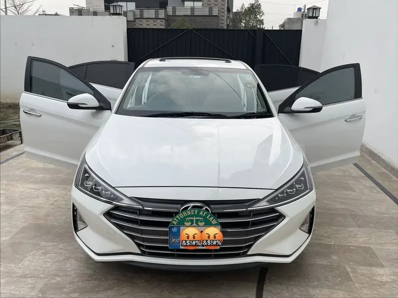 Hyundai Elantra 2021