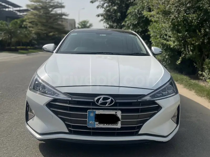 Hyundai Elantra 2021