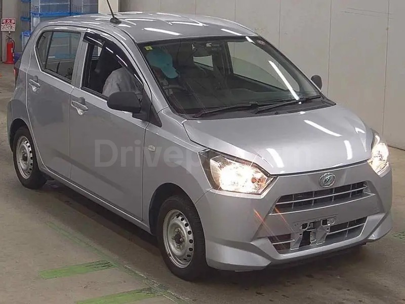 Daihatsu Mira 2022