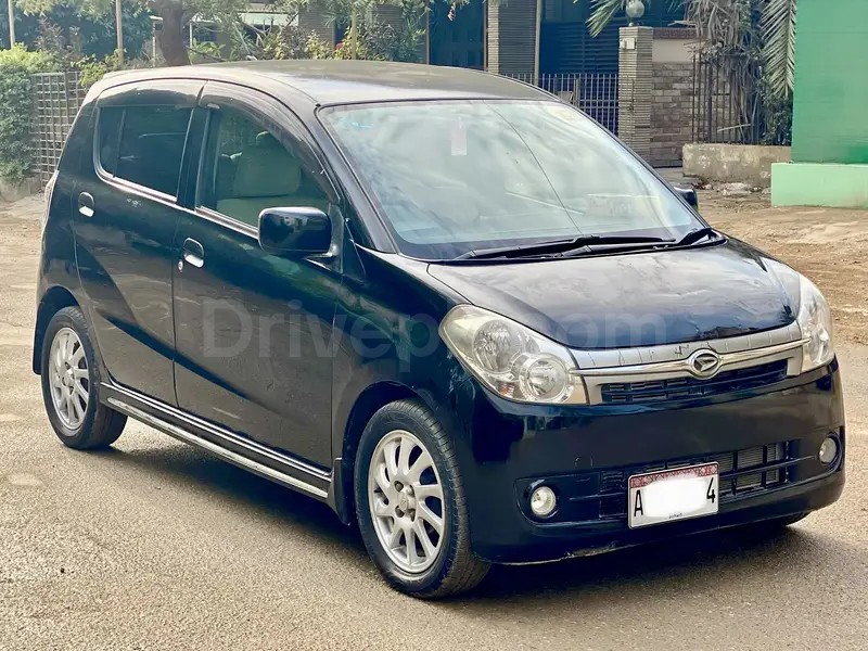 Daihatsu Mira 2007
