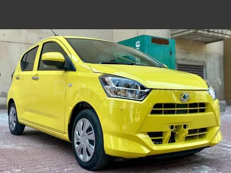 Daihatsu Mira 2020