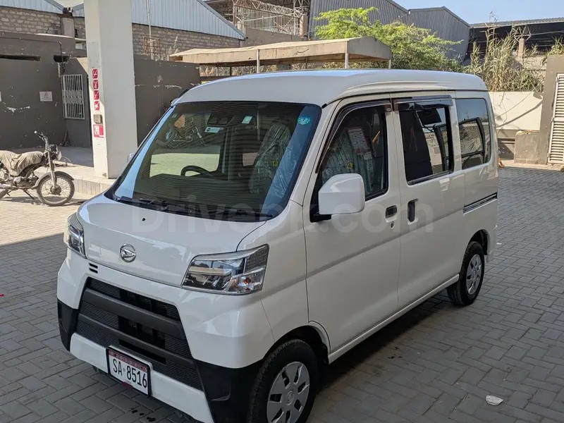 Daihatsu Hijet 2020