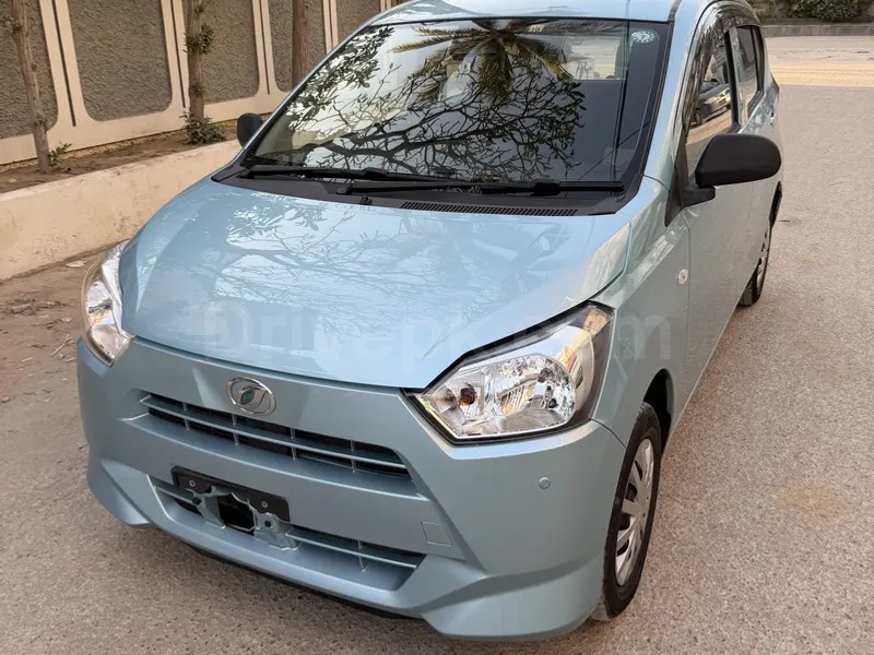 Daihatsu Mira 2022