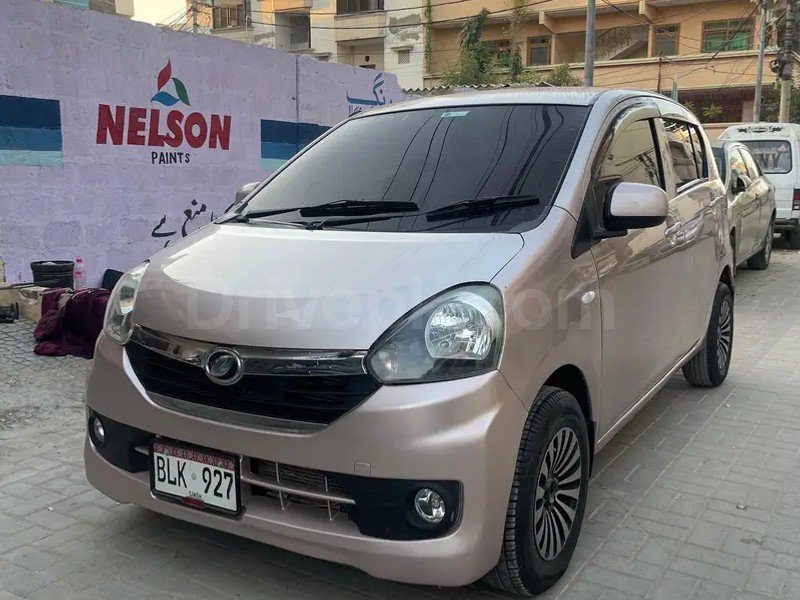 Daihatsu Mira 2015