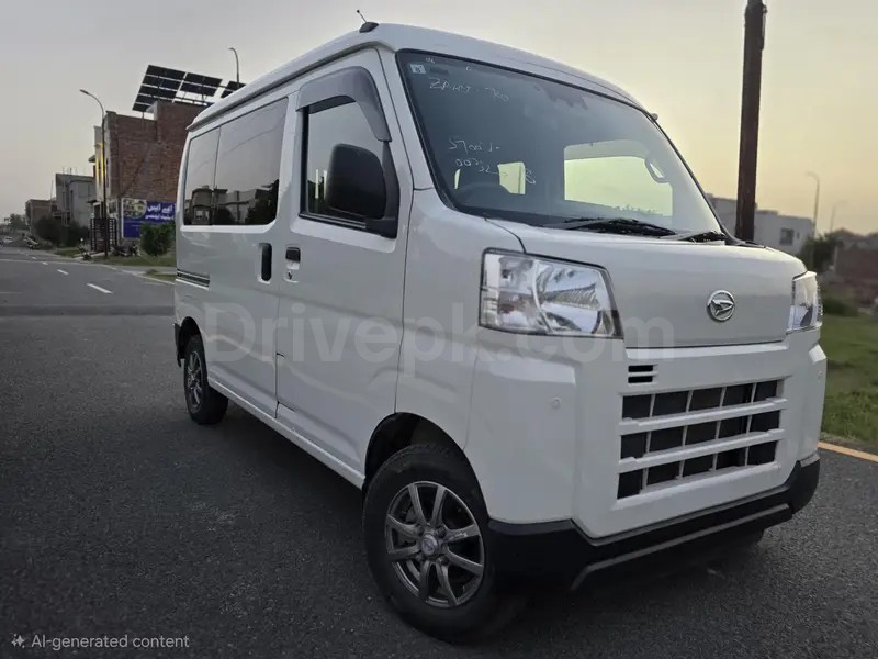 Daihatsu Hijet 2022