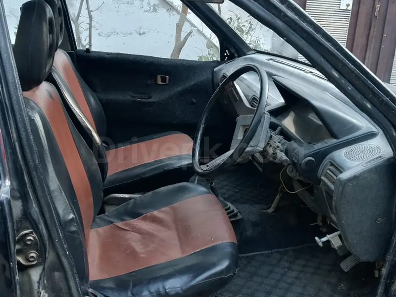 Daihatsu Charade 1988