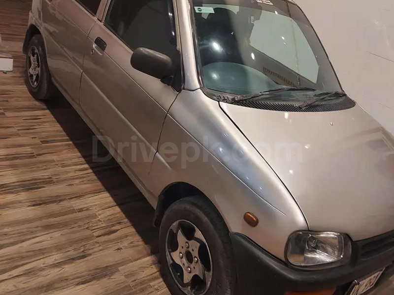 Daihatsu Cuore 2005