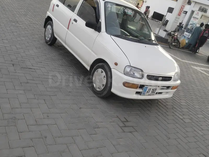 Daihatsu Cuore 2004