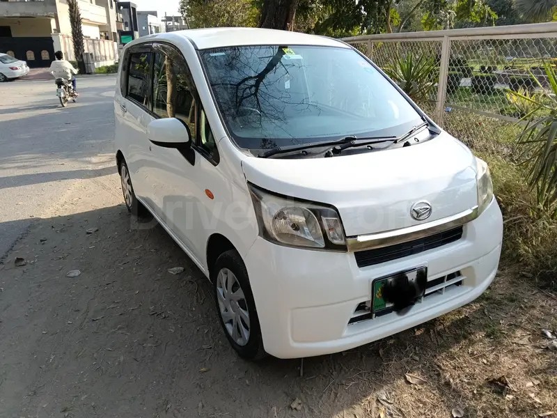 Daihatsu Move 2013