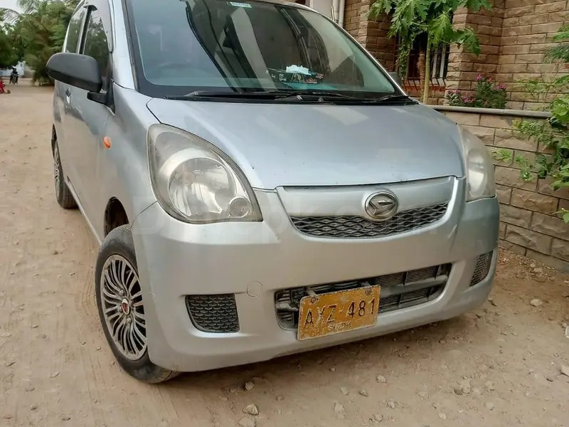 Daihatsu Mira 2008