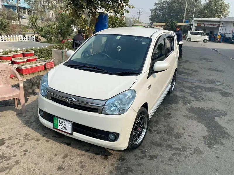 Daihatsu Mira 2007
