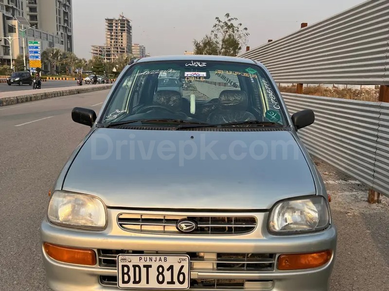 Daihatsu Cuore 2004