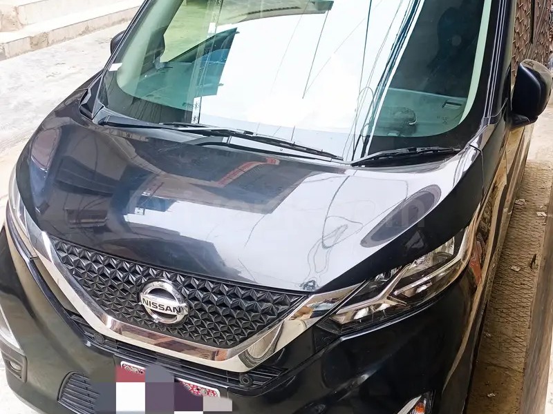 Nissan Dayz Highway Star 2021
