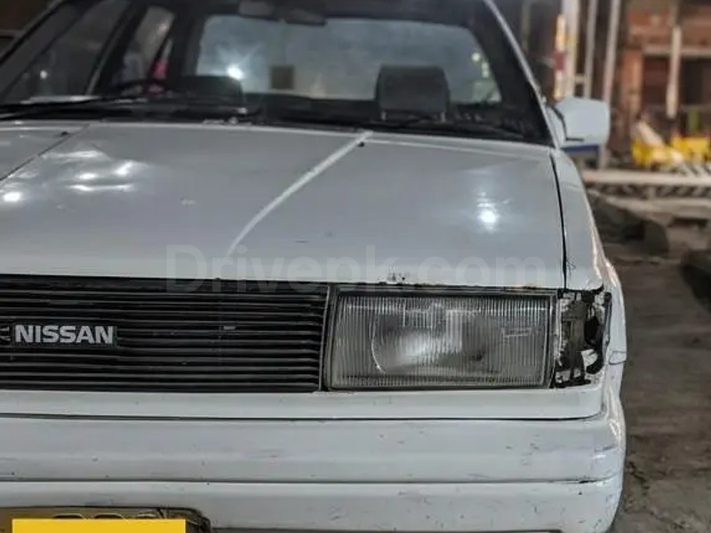 Nissan Sunny 1989
