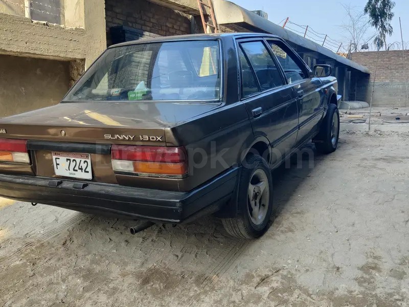 Nissan Sunny 1988