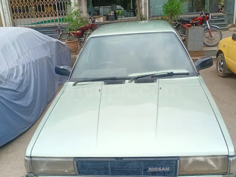 Nissan Sunny 1987