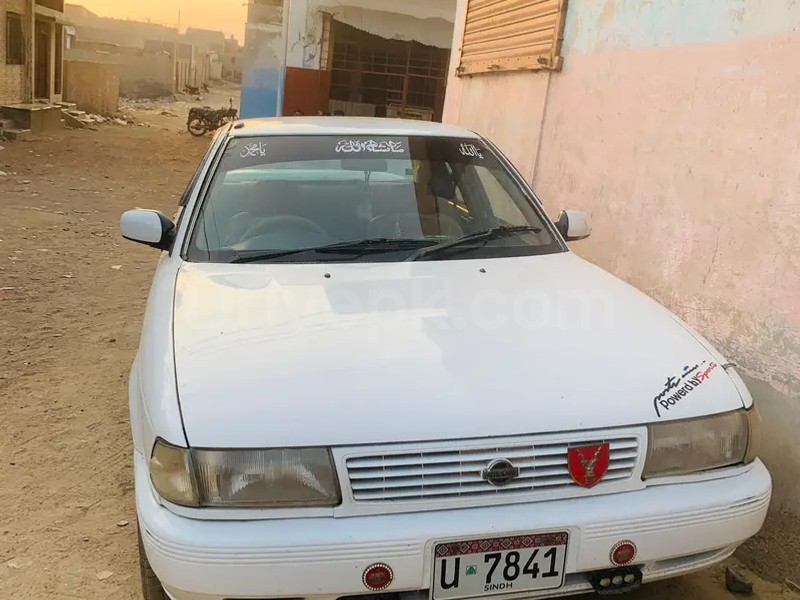 Nissan Sunny 1992