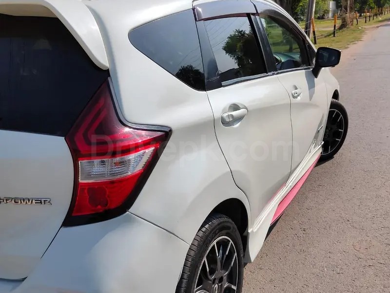 Nissan Note E Power 2017