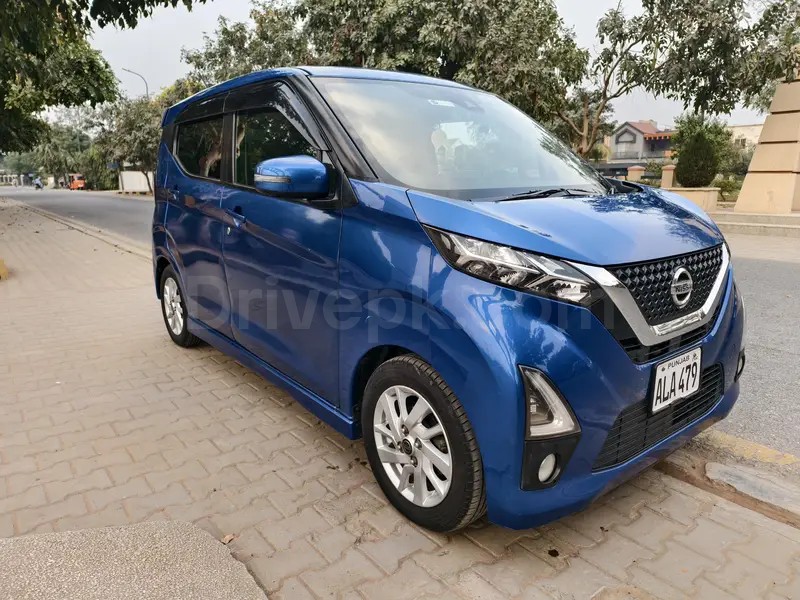 Nissan Dayz Highway Star 2022