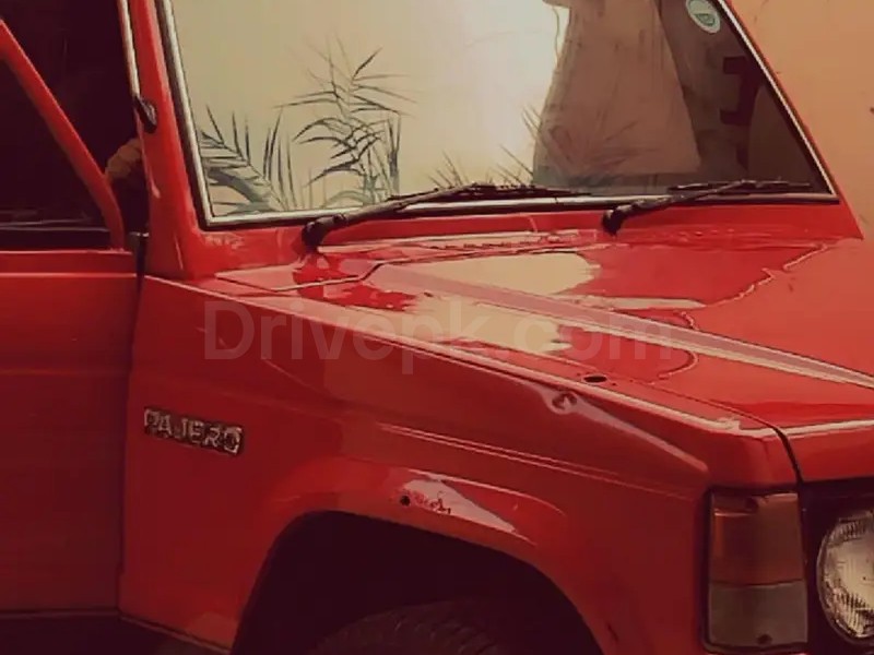 Mitsubishi Pajero 1984