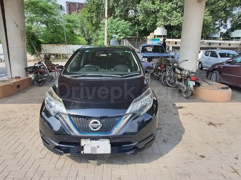 Nissan Note E Power 2017