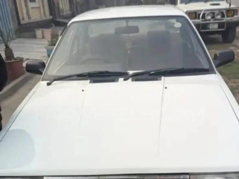 Nissan Sunny 1986