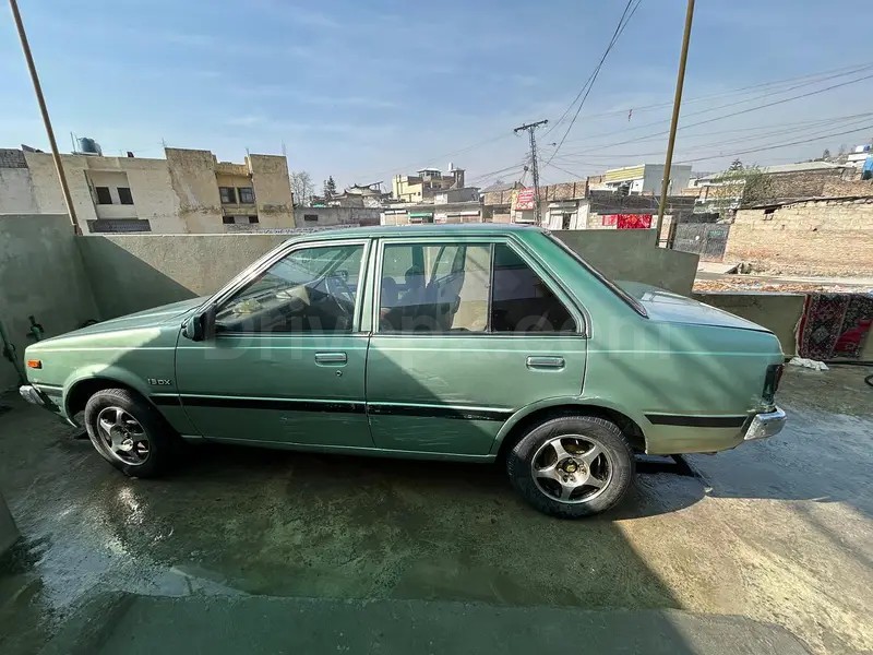 Nissan Sunny 1984