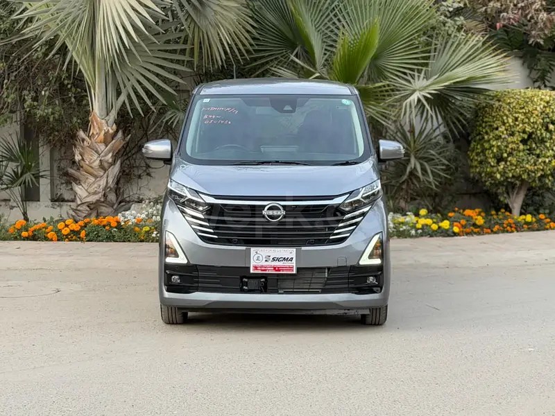 Nissan Dayz Highway Star 2024