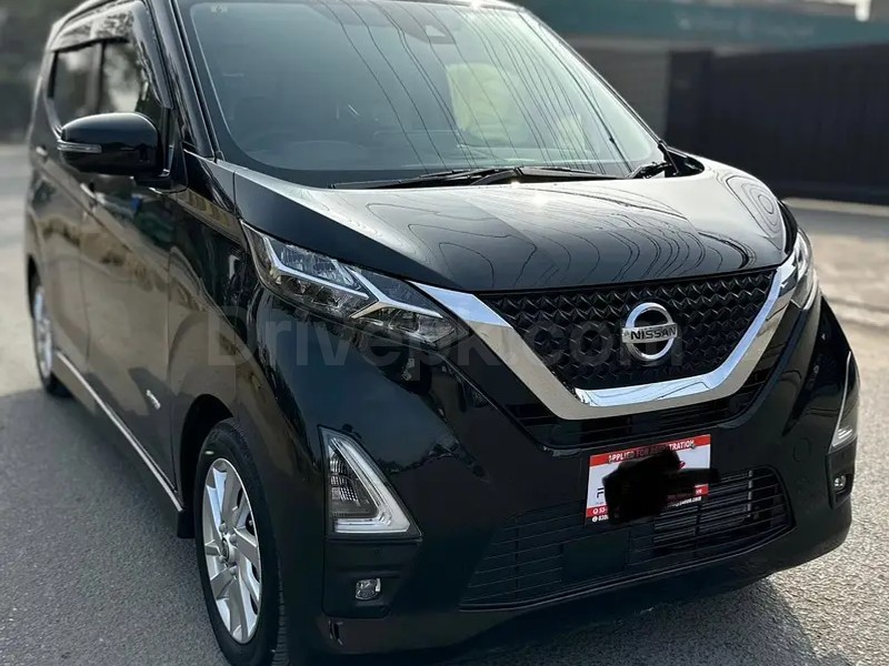 Nissan Dayz Highway Star 2022