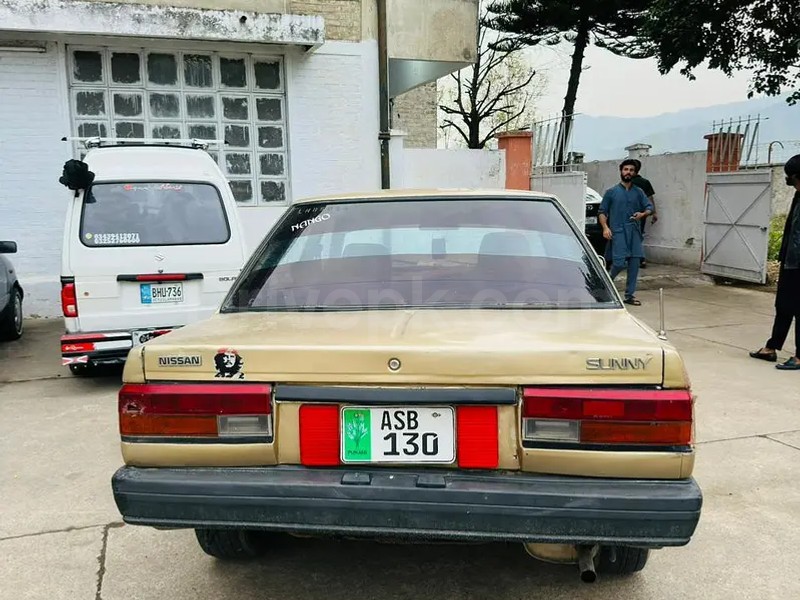 Nissan Sunny 1986