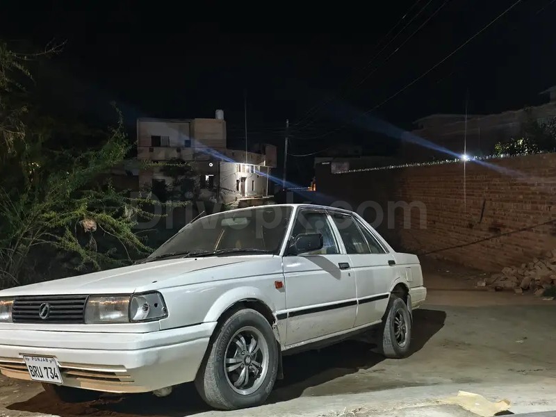 Nissan Sunny 1989
