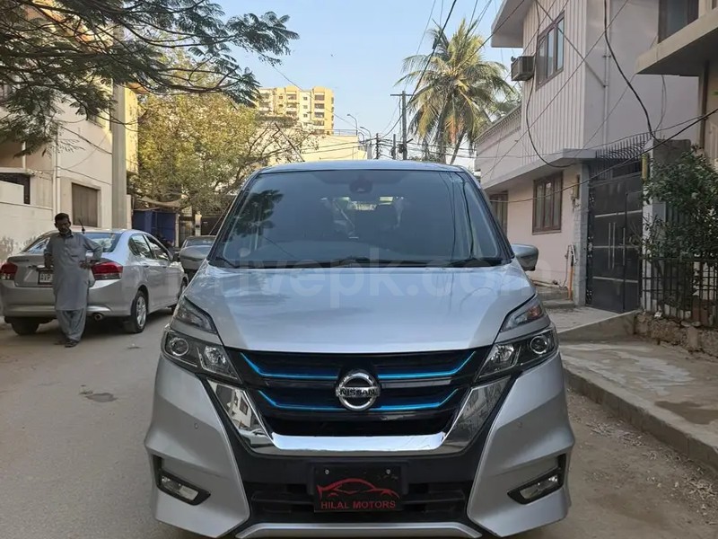 Nissan Serena 2019